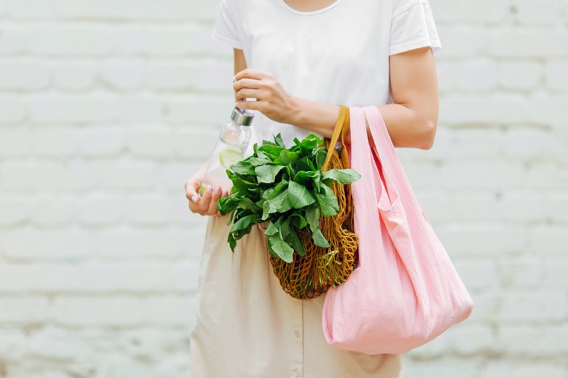 Woman Reusable Bag Eco-Friendly
