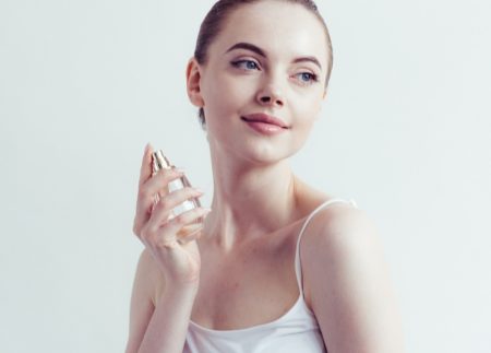 Best 8 Perfumes For Mother's Day Model Fragrance Perfume Bottle Clean Beauty