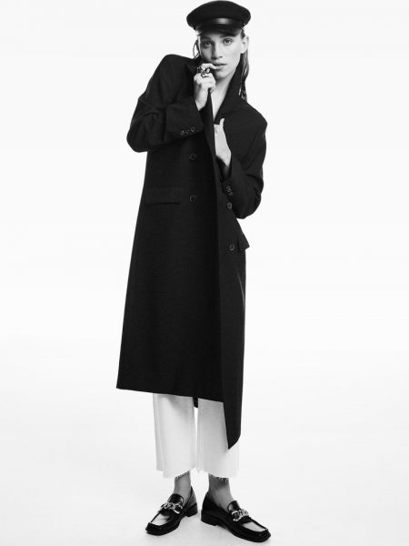 Rebecca Leigh Longendyke Embraces Zara's Minimal Spring Styles