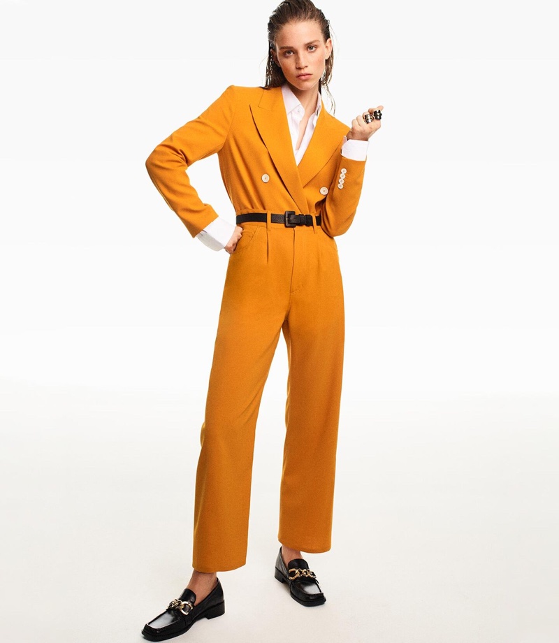 Zara Contrast Button Blazer, Poplin Shirt, Mid-Rise Pants and Chain Trim Leather Loafers