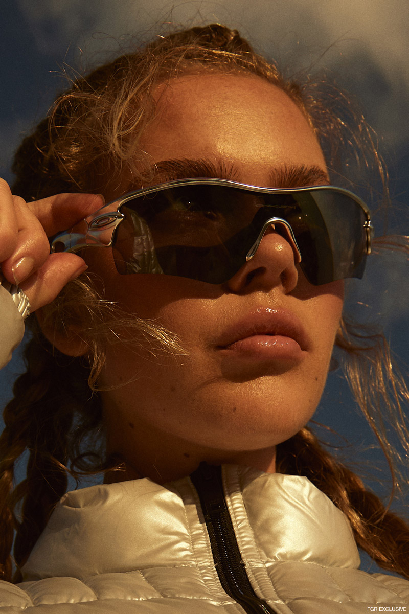 Jacket DKNY and Sunglasses Oakley. Photo: Yelssing Espinoza