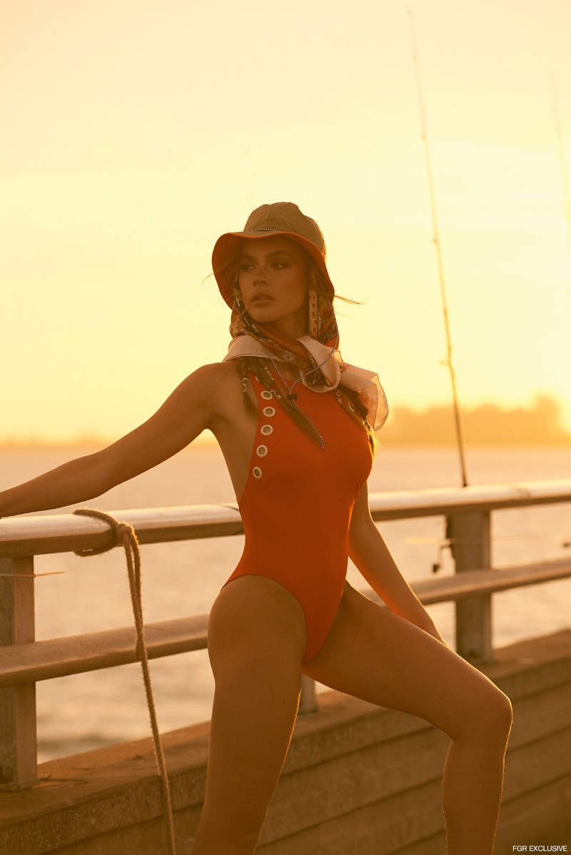 Swimsuit Solid & Striped, Hat Rag & Bone and Scarf Missoni. Photo: Yelssing Espinoza