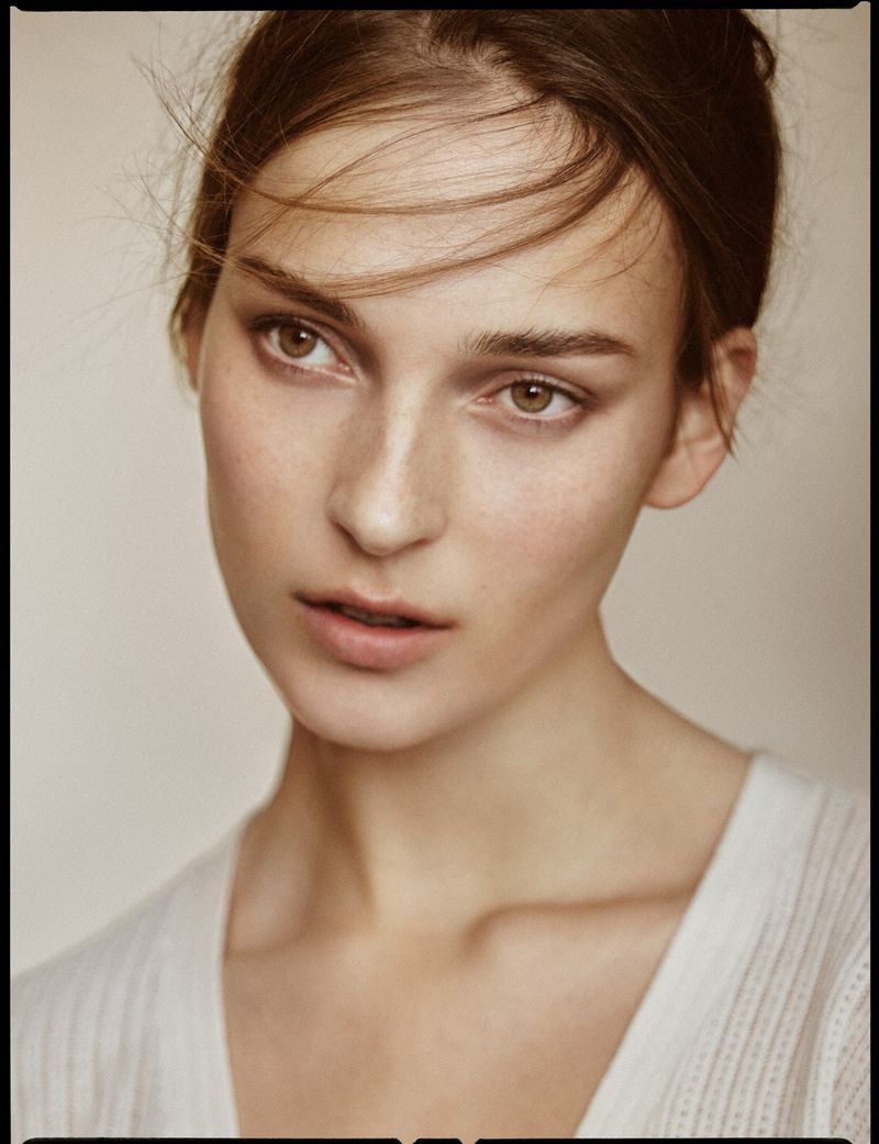 Julia Bergshoeff Vogue Poland Knit Style Fashion Editorial