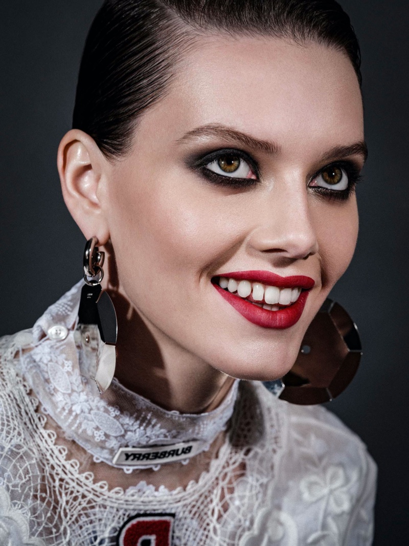 Jasmine Dwyer Shows Off Smokey Eyes for Harper's Bazaar Serbia