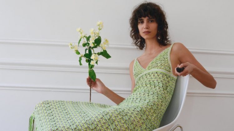 Mica Arganaraz poses in Zara knit flapper dress.
