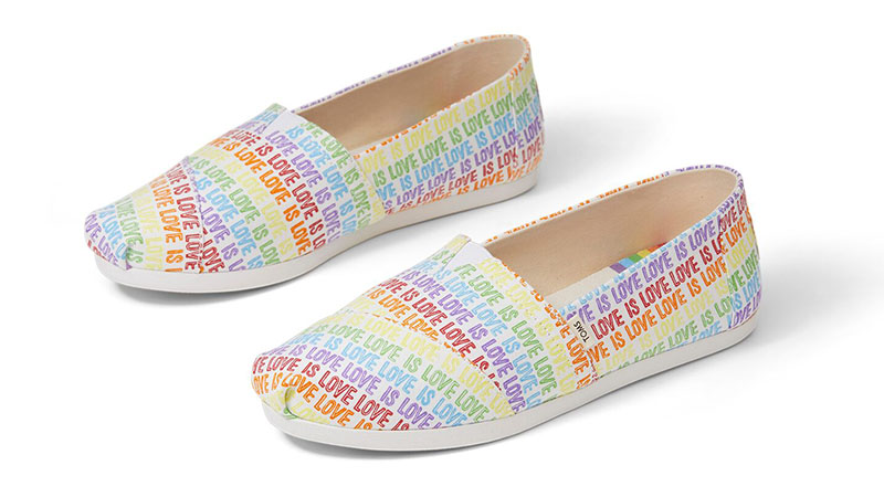 Toms UNITY Love Is Love Print Classics Shoes $59.95