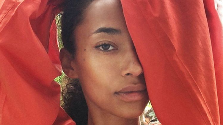Anais Mali Poses at Home for M Magazine Milenio