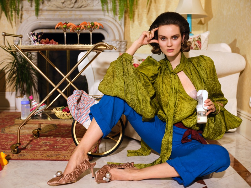 Jac Jagaciak is a Fashionable Housewife for Vogue Poland