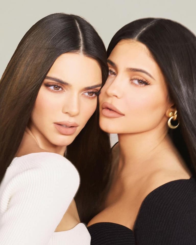 Kylie Cosmetics unveils Kendall x Kylie collection campaign.