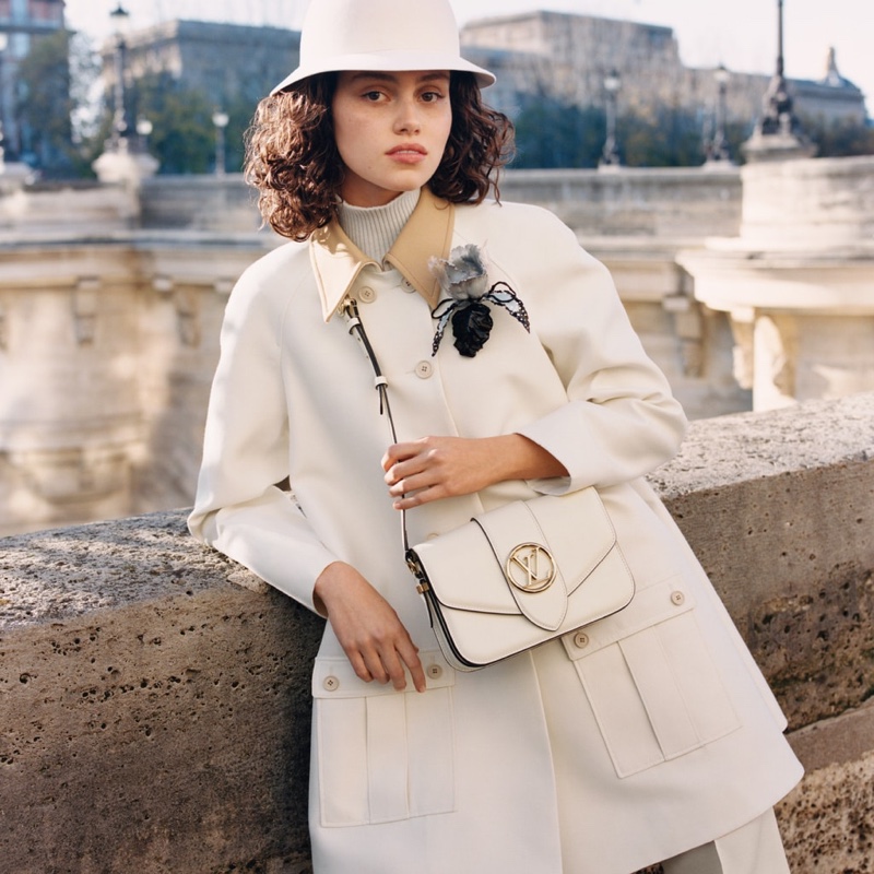 Louis Vuitton on X: #LouisVuitton's latest Monogram handbag is so