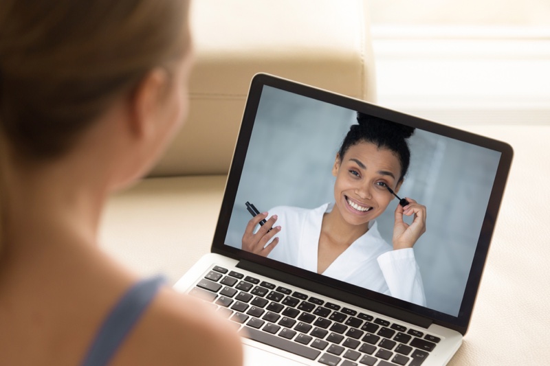 Makeup Tutorial Conference Laptop