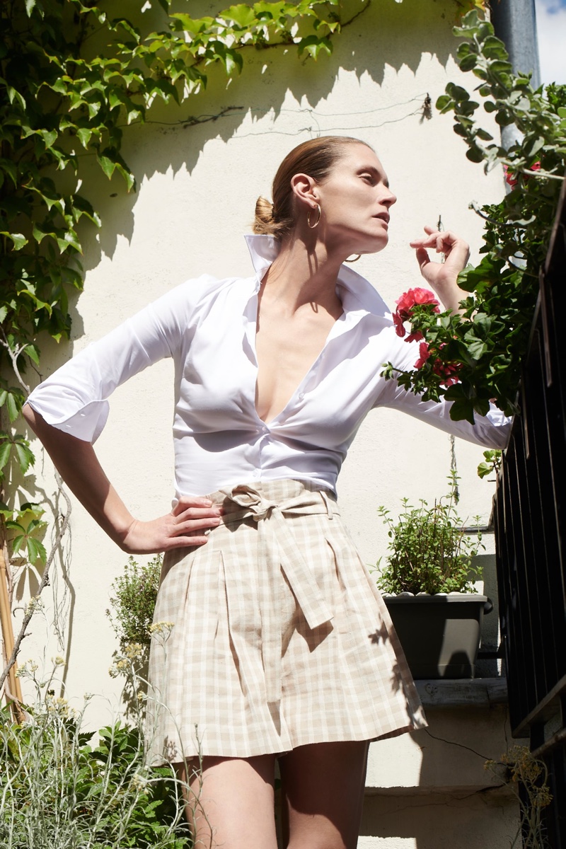 Posing outdoors, Malgosia Bela fronts Zara's summer 2020 collection.