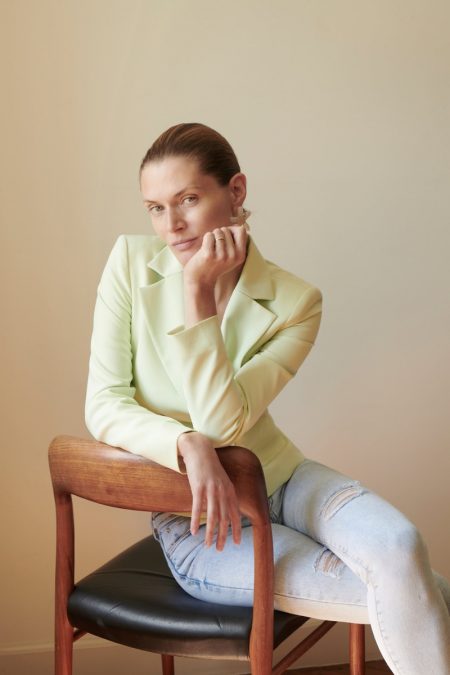 Malgosia Bela Looks Effortlessly Chic in Zara Malgosia Bela Looks Effortlessly Chic in Zara