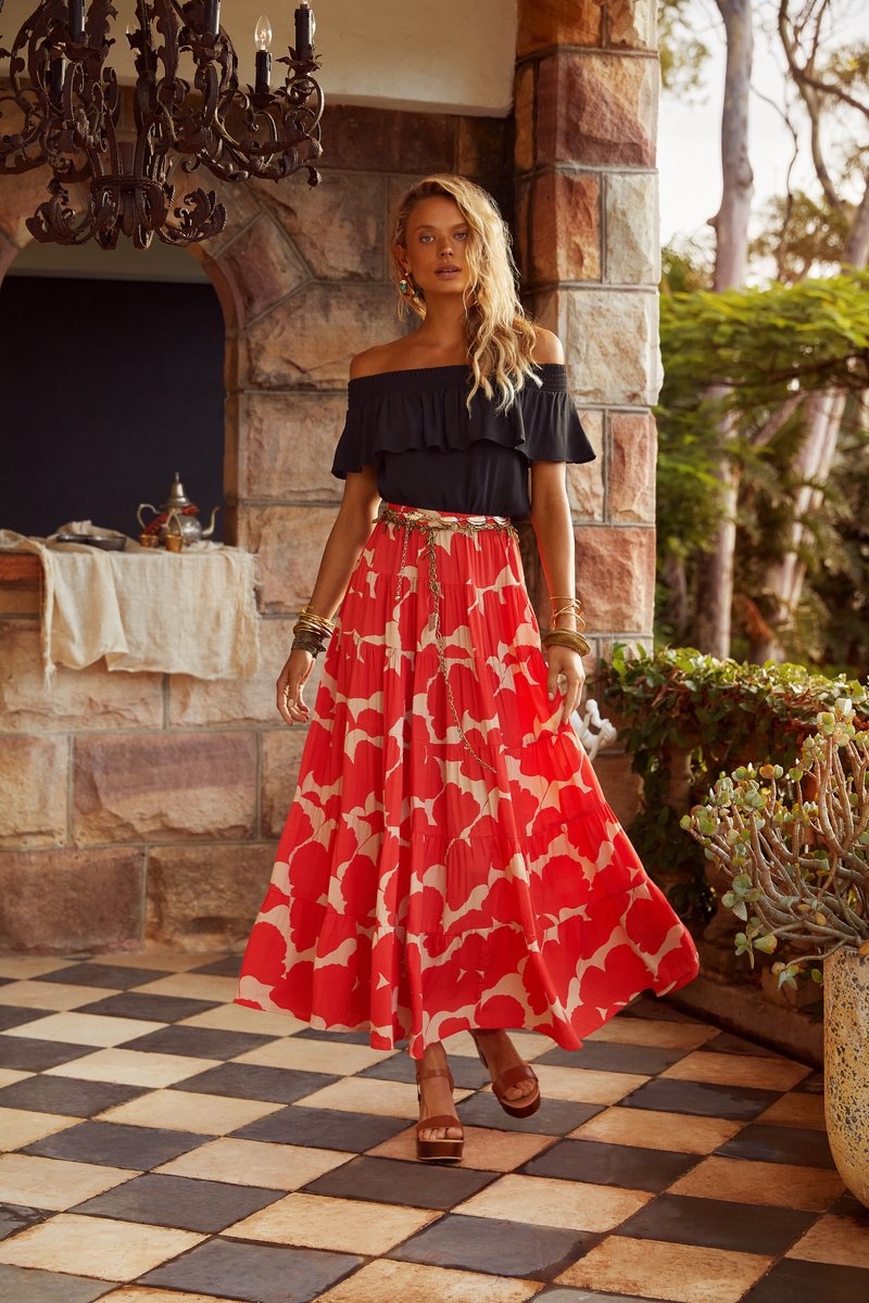 Model Victoria Germyn appears in Mister Zimi Casa summer 2020 campaign.