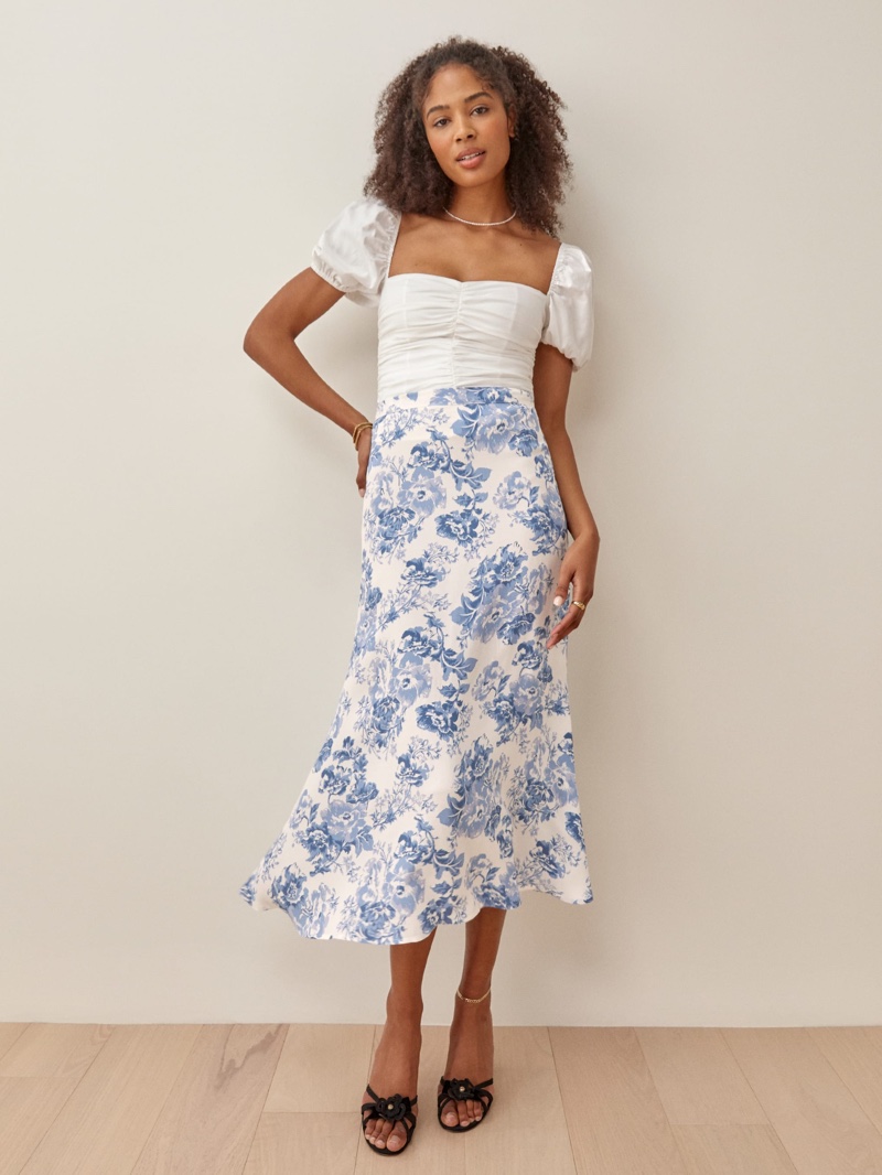 Reformation Bea Skirt in Olympia $128