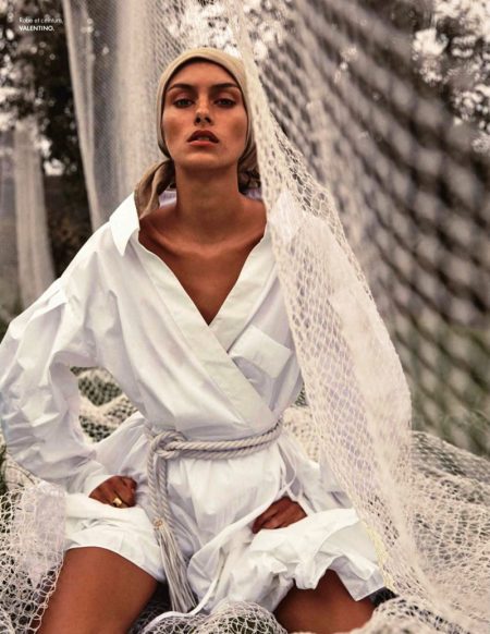 Rossana Latallada Is A Natural Beauty for ELLE France Rossana Latallada Is A Natural Beauty for ELLE France