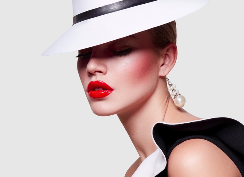 Fashion Beauty Model Red Lipstick White Hat