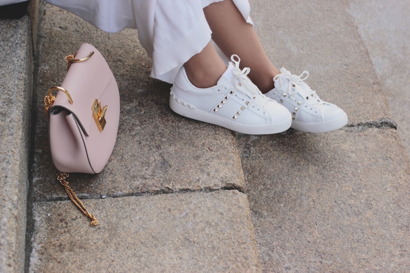 Fashionable Studded Sneakers Pink Handbag