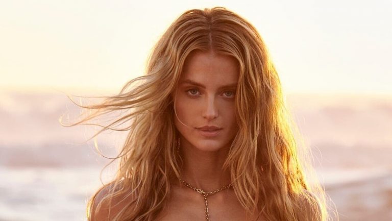 Kate Bock Sizzles in Sports Illustrated: Swimsuit Issue 2020 - Cute Dresses