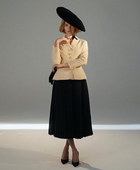 Natalia Vodianova Poses in Dior Archive Designs for Vogue China Natalia Vodianova Poses in Dior Archive Designs for Vogue China