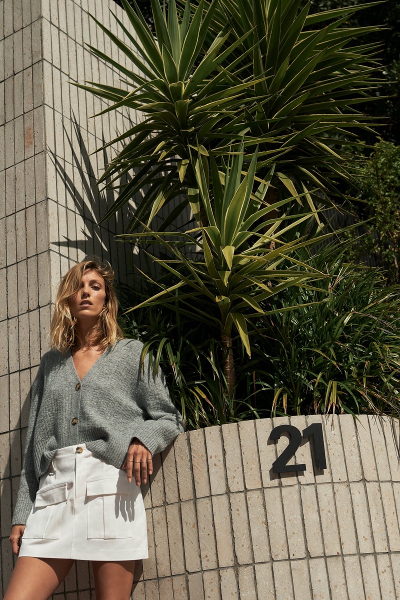Model Anja Rubik tries on Zara's fall 2020 designs.