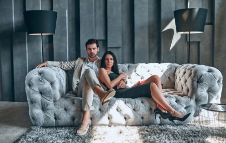 11 Fashionable Home Trends You Should Use Today Man Woman Stylish Couple Home Minimal Quilted Couch