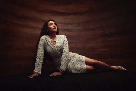 Sonakshi Sinha Takes the Spotlight in ELLE India Actress Sonakshi Sinha wears Marks and Spencer dress with Misho necklaces.