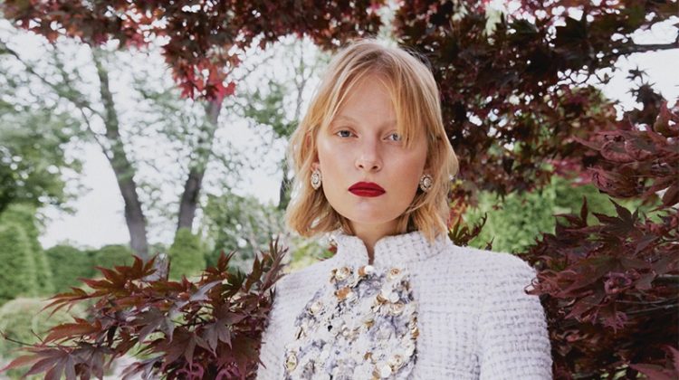 Ustyna Drul Poses in Chic Looks for L’Officiel Thailand