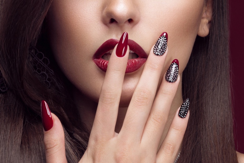 6 Nail Art Trends That Every Solo Female Traveler In Singapore Can Try –  Fashion Gone Rogue