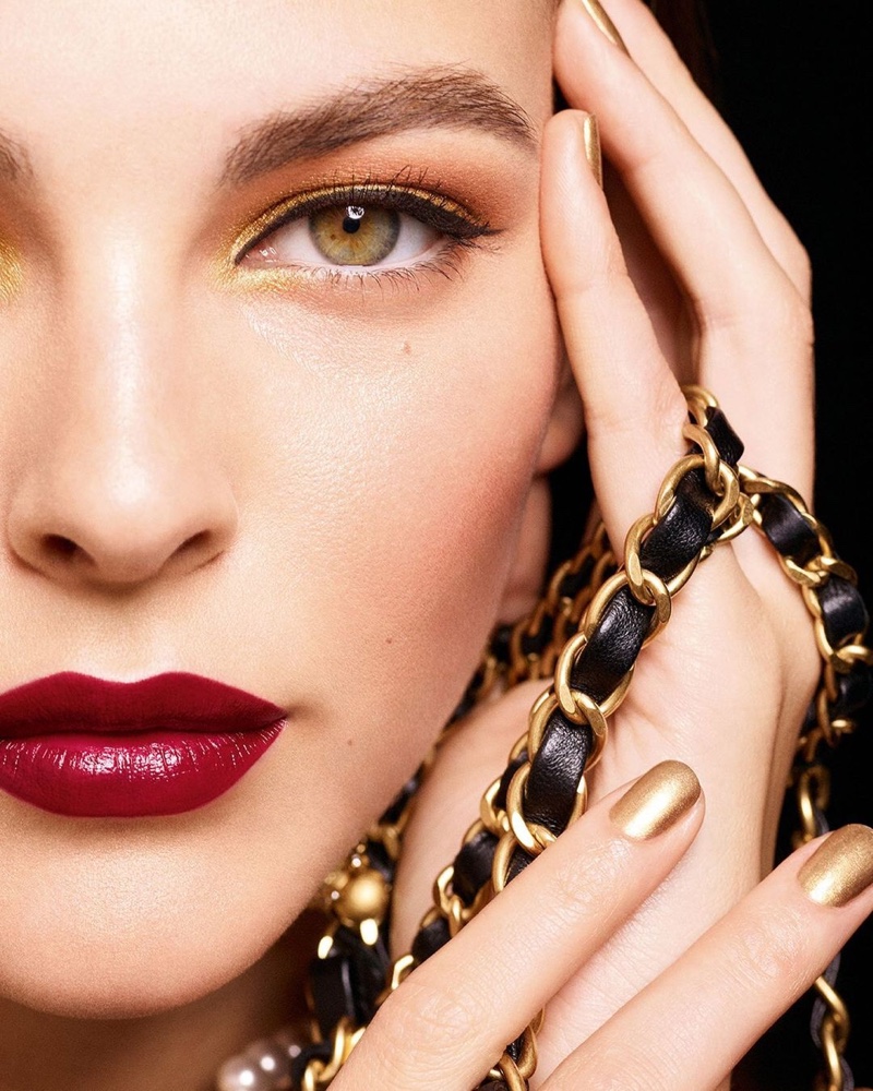 Vittoria Ceretti stars in Chanel Makeup Holiday 2020 campaign.