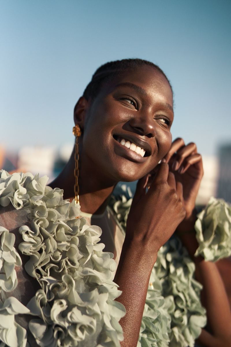 Recycled and sustainable materials take the focus in H&M Conscious Exclusive fall-winter 2020 collection.