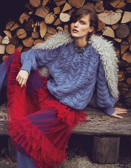 Ireen Tabolova Poses in Luxe Knitwear for Grazia Italy Ireen Tabolova Poses in Luxe Knitwear for Grazia Italy