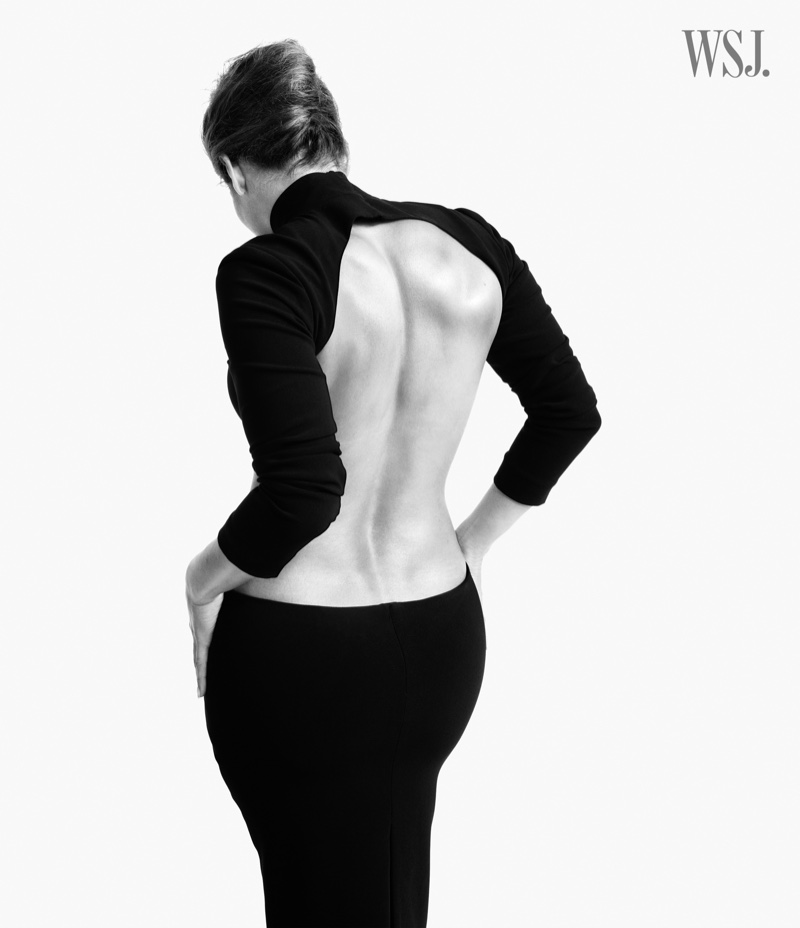 Flaunting her back, Jennifer Lopez poses in black and white.