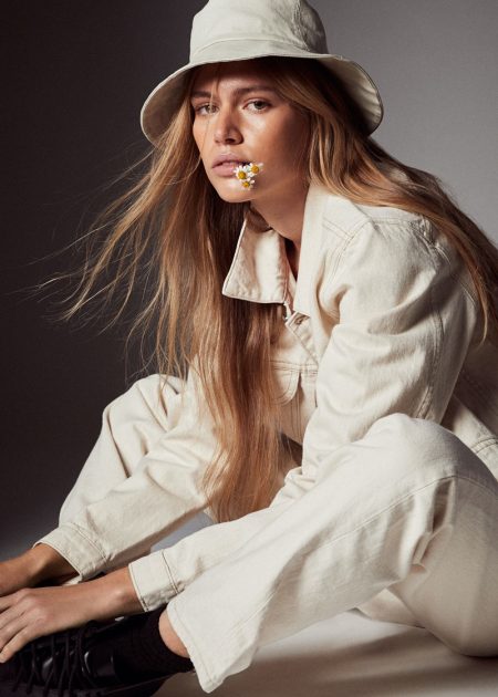 Nikki McGuire Models Effortlessly Chic Looks for M Magazine Milenio Nikki McGuire Models Effortlessly Chic Looks for M Magazine Milenio