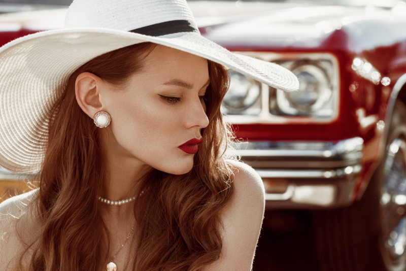 Redhead Woman Pearl Earrings Necklace Hat Jewelry