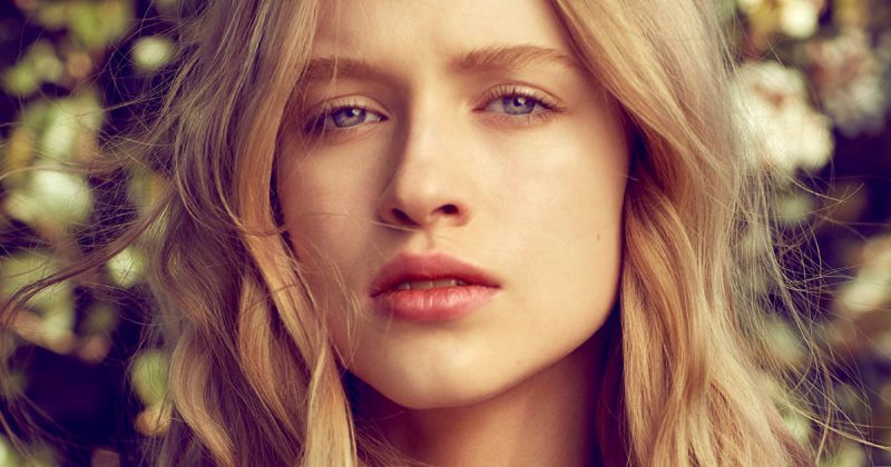 Exclusive: Natalia, Romy & Niamh by Milos Mlynarik in 'Echoes'
