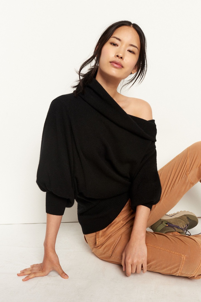 Anthropologie Natalie Cowl-Neck Cashmere Sweater in Black $168