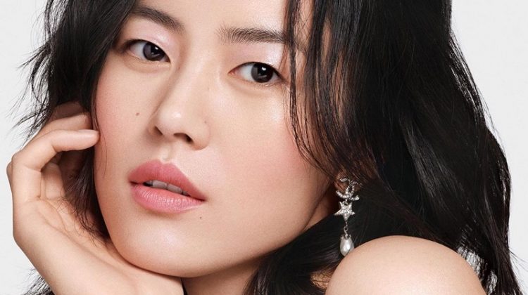 Liu Wen appears in Chanel Colours of Chanel makeup campaign.