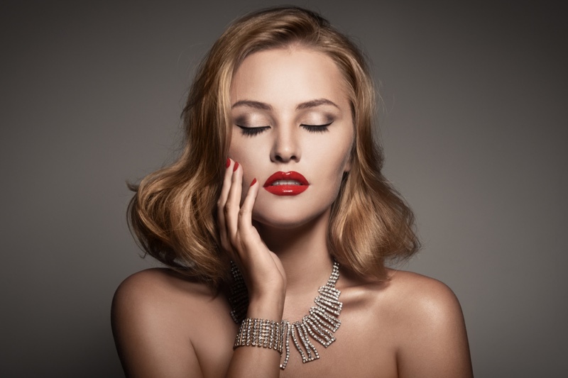 Model Red Lipstick diamond Jewelry Glam beauty