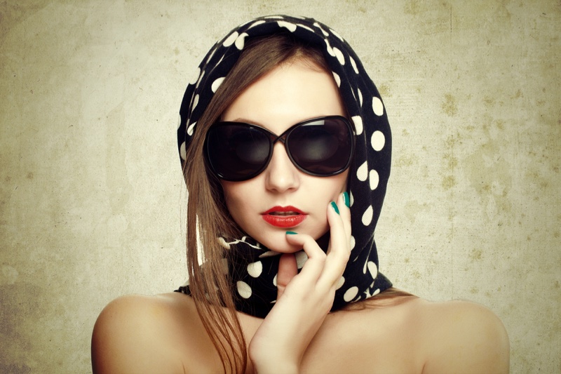 Round Shape Face Sunglasses Polka Dot Print Head Scarf