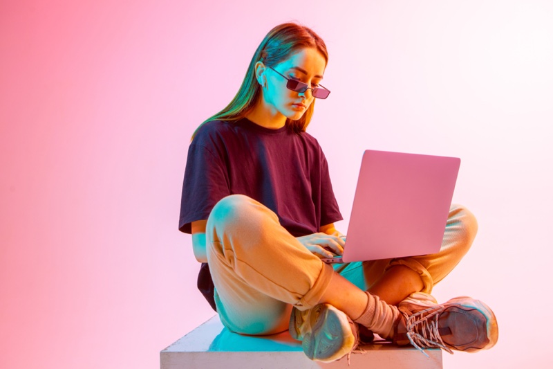 Young Woman Laptop Casual Style Cool