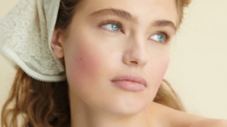 Anna Mila Guyenz Wears Charming Makeup for InStyle Spain