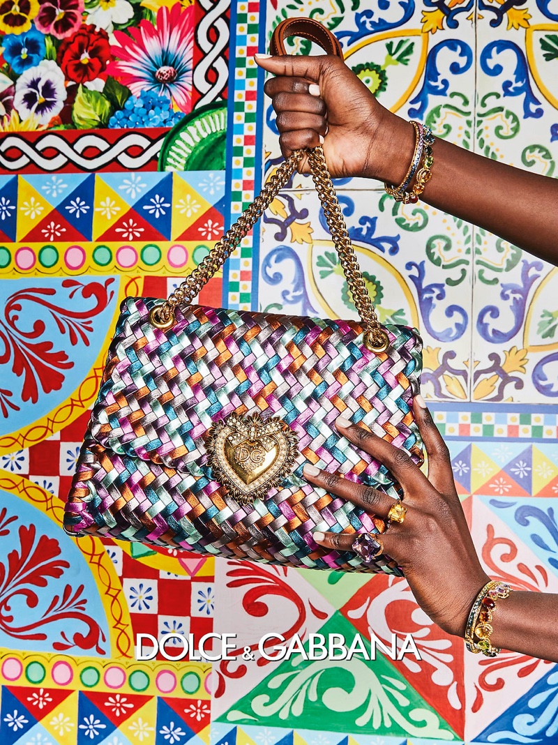 Dolce & Gabbana focuses on handbags with spring-summer 2021 campaign.