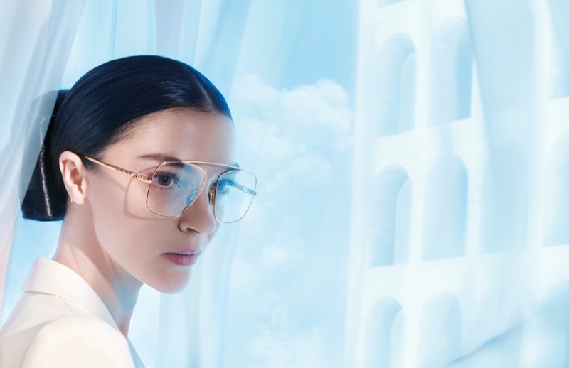 Fendi focuses on eyewear with spring-summer 2021 campaign.