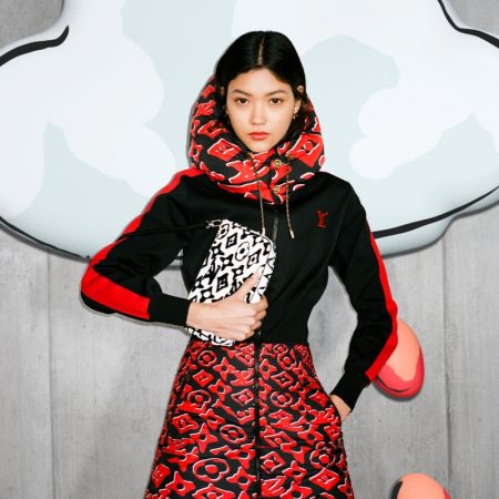 Mika Schneider Sports Louis Vuitton x Urs Fischer Collaboration Model Mika Schneider appears in Louis Vuitton x Urs Fischer collaboration campaign.