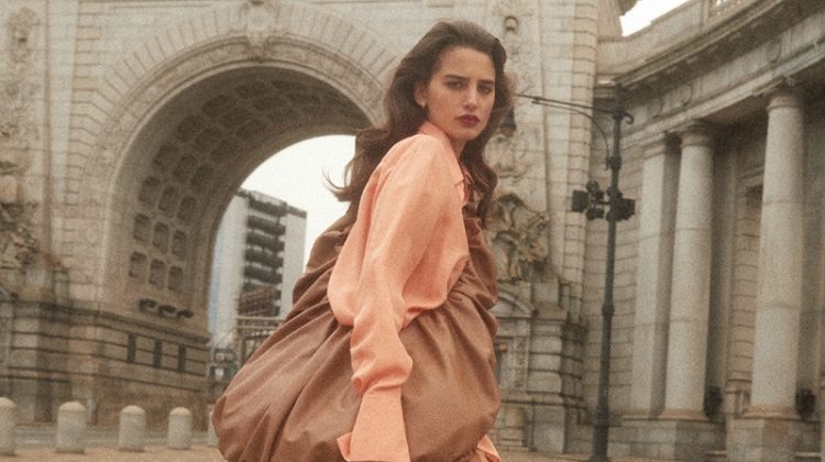 Mili Pineiro Channels 1970s Fashion for Vogue Arabia