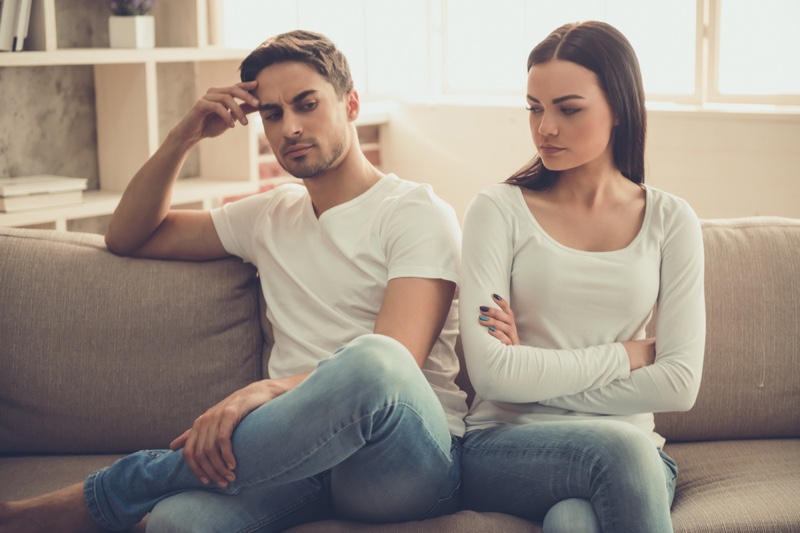 Unhappy Couple Couch T-Shirt Jeans couch