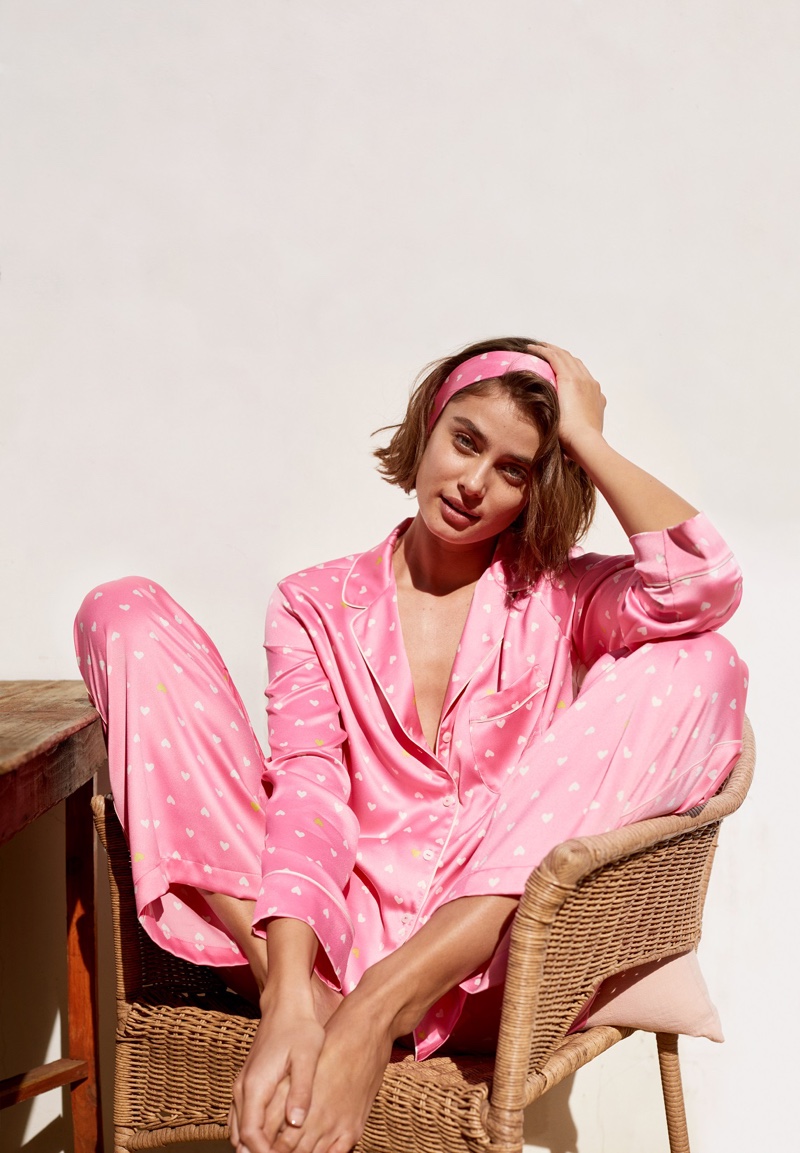 Victoria’s Secret Valentine’s Day 2021 Campaign | Fashion Gone Rogue