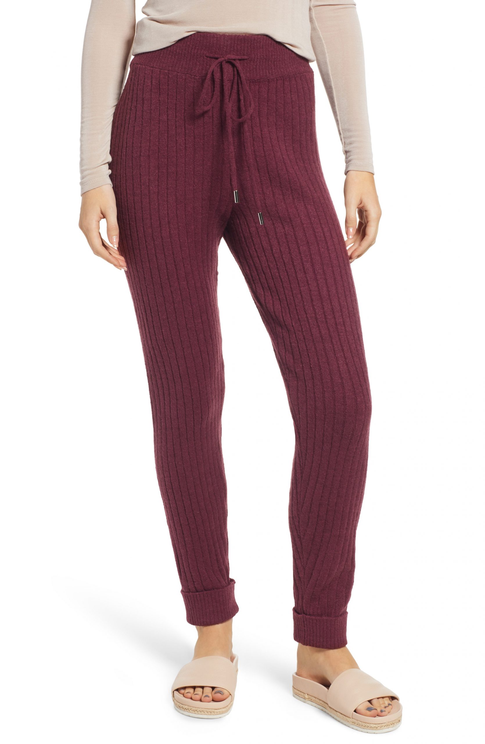burgundy joggers outfit womens