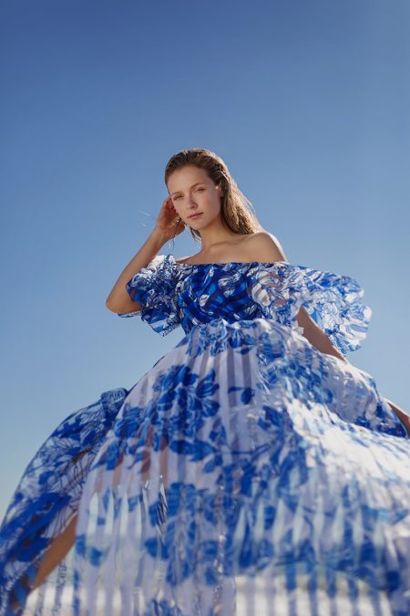 Aveen Lane Models Beach Fashion for Marie Claire Argentina Aveen Lane Models Beach Fashion for Marie Claire Argentina